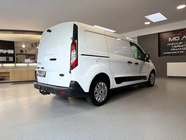 Ford Transit Connect view 8