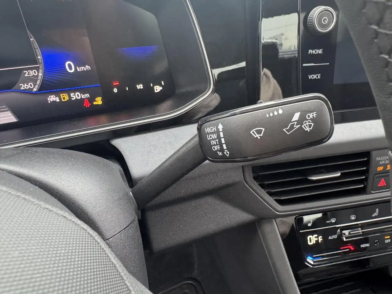 Volkswagen Jetta снимка Volkswagen Jetta