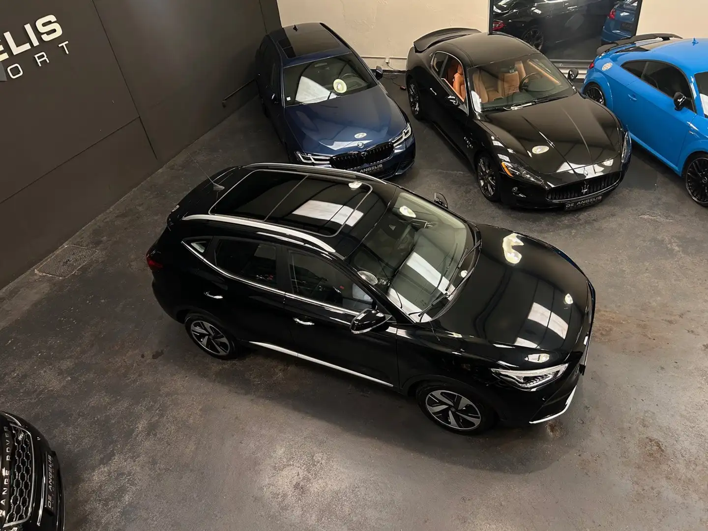 MG ZS Luxury Zwart - 2