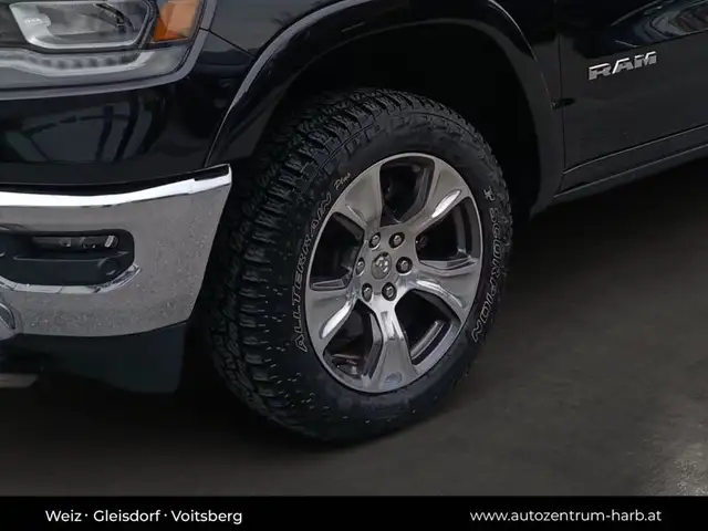 Dodge RAM 1500 Quad Cab Laramie Ansicht 11