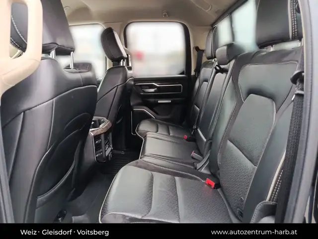 Dodge RAM 1500 Quad Cab Laramie Ansicht 26