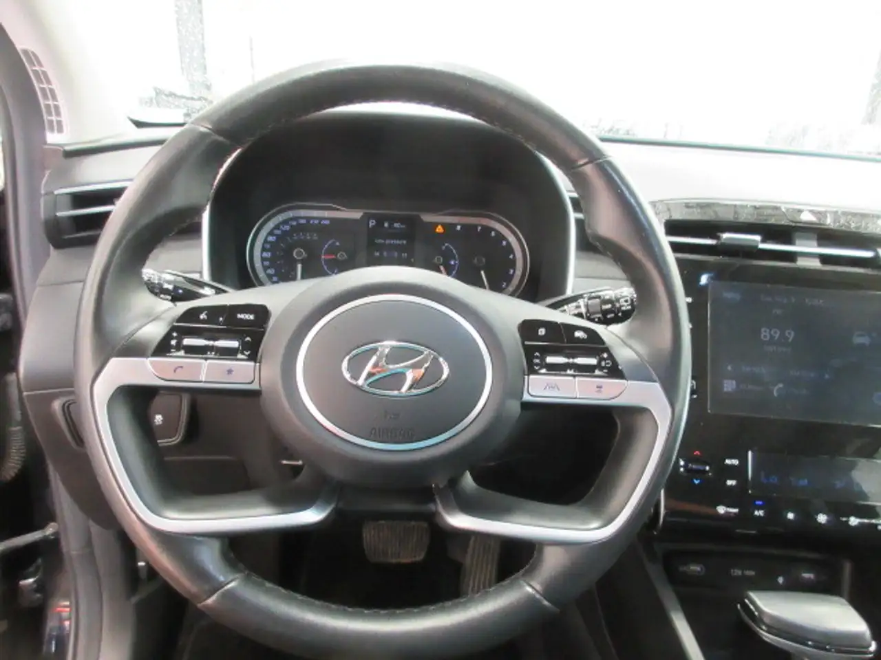 Hyundai TUCSON снимка Hyundai TUCSON