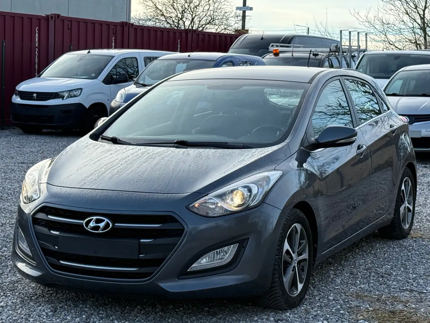 Hyundai i30 i30 1.6 GDi Pop - 2016 - 48.124 Km - - 1