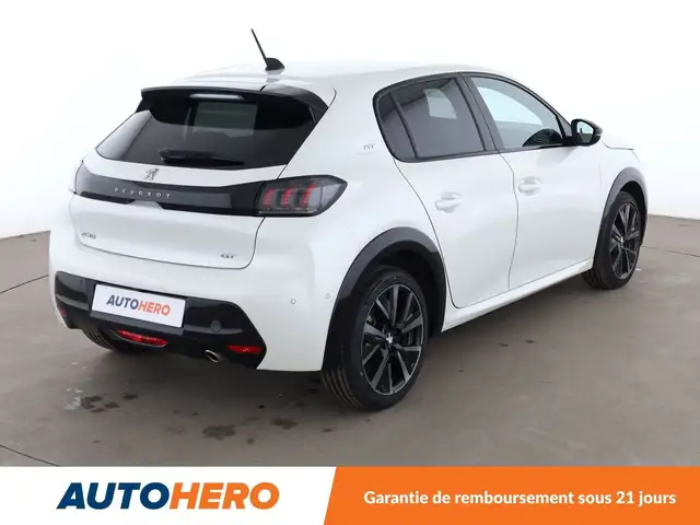 Peugeot 208 view 6