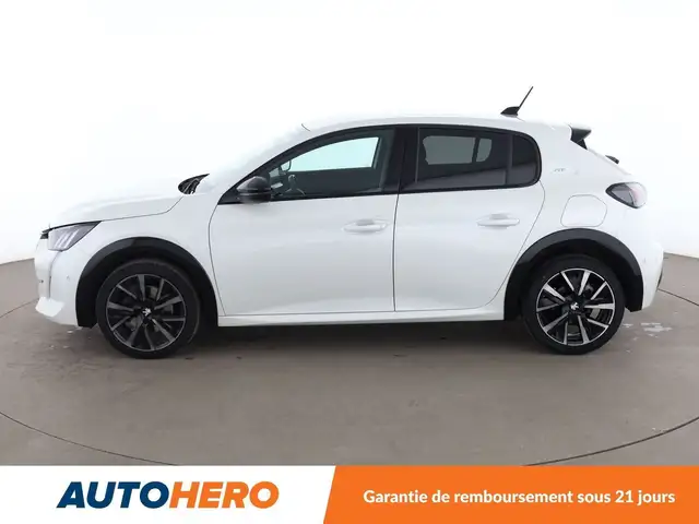 Peugeot 208 view 3