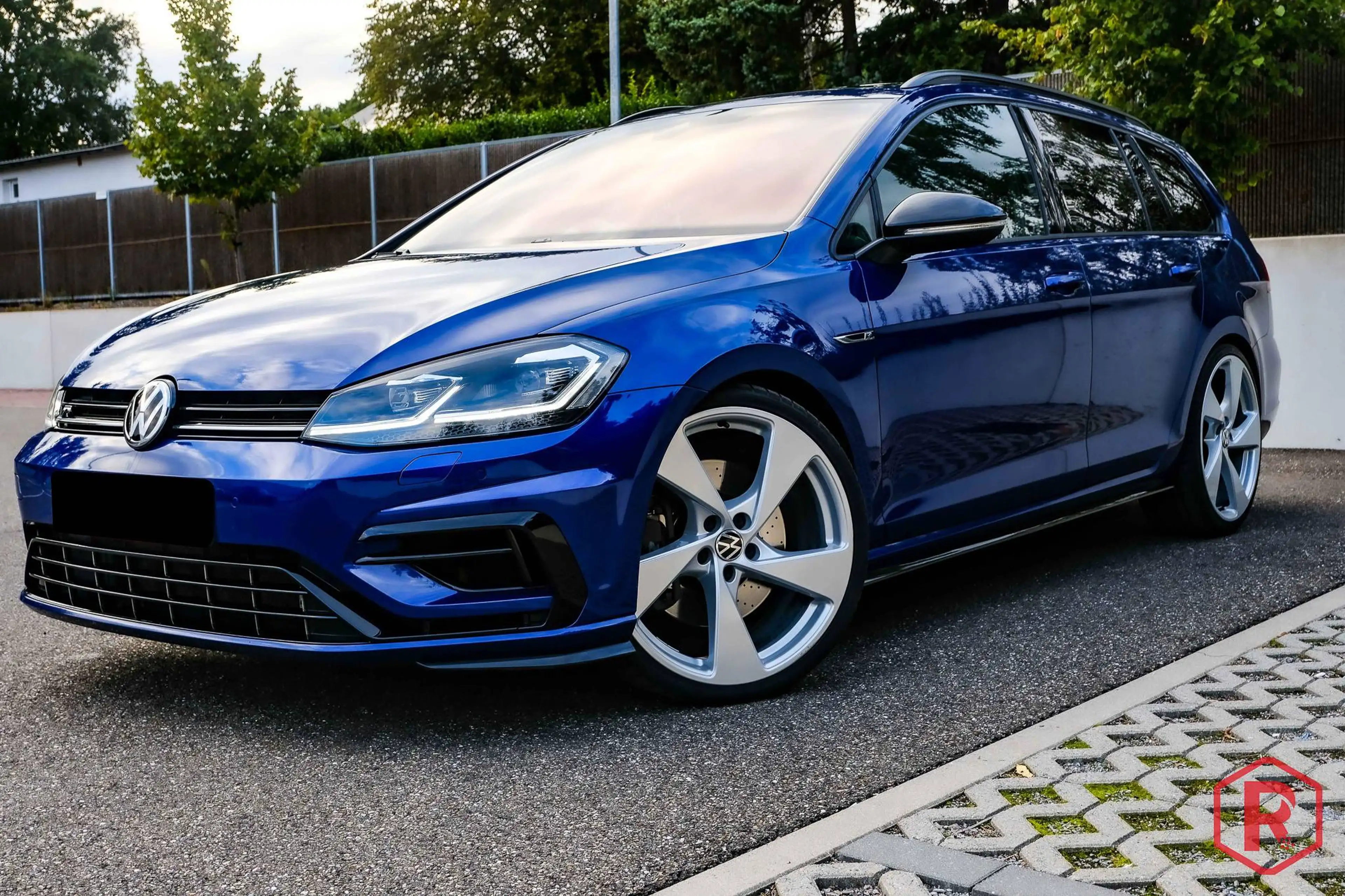 Volkswagen Golf R Variant 2.0 310pk Pano Matrix Historiek — photo 2