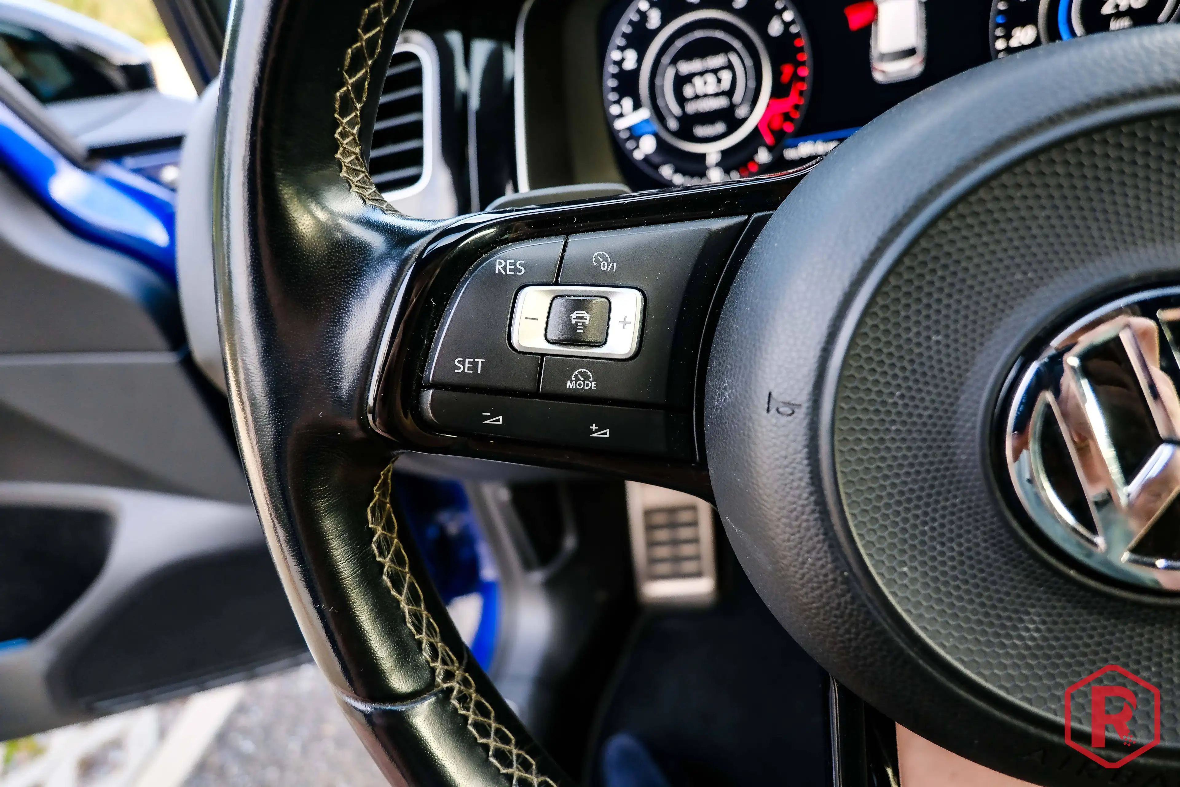 Volkswagen Golf R Variant 2.0 310pk Pano Matrix Historiek — photo 14