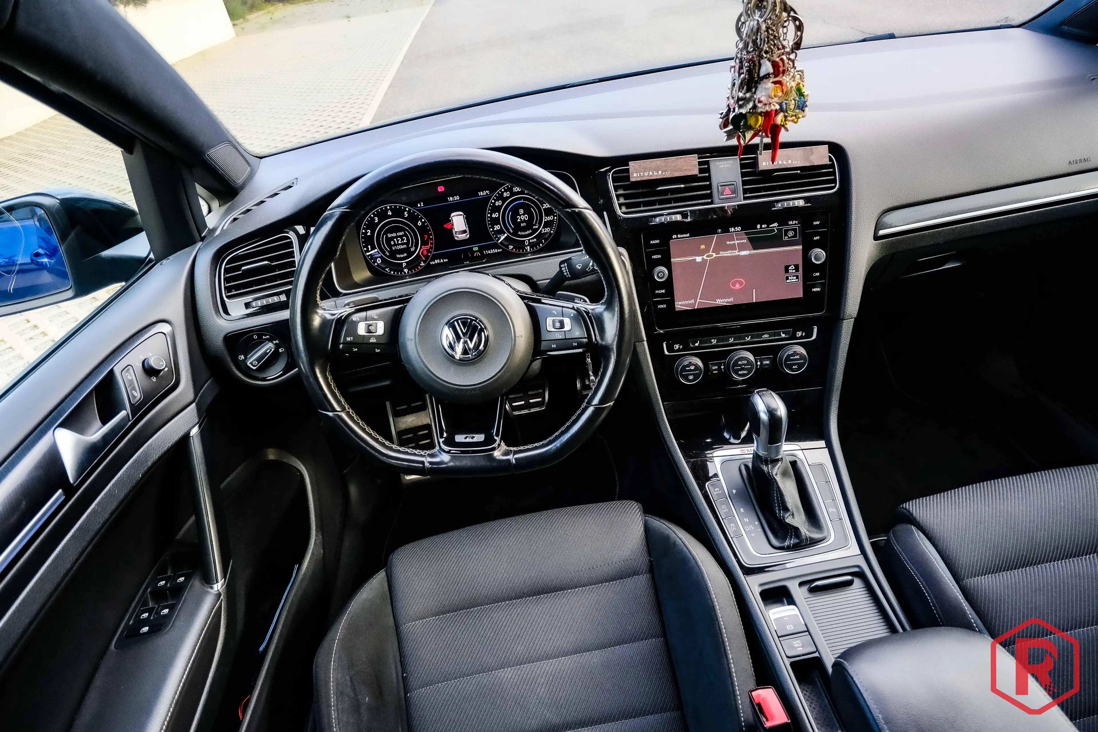 Volkswagen Golf R Variant 2.0 310pk Pano Matrix Historiek — photo 9