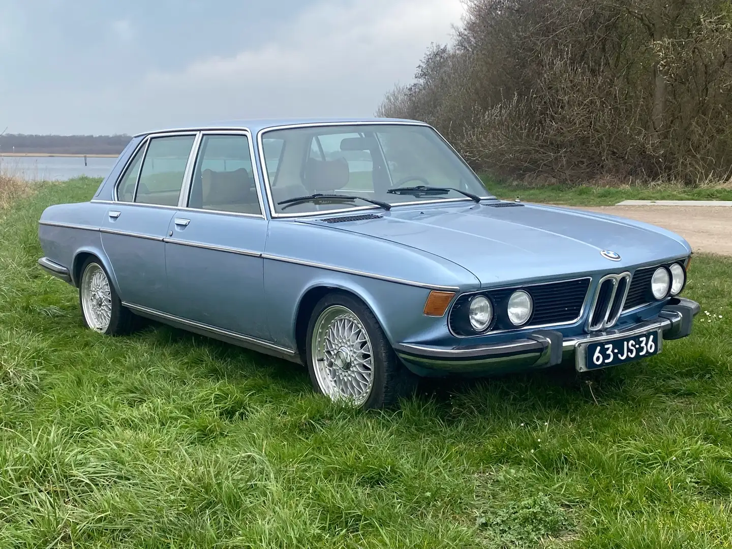 BMW M1 E3 2500 Bleu - 2