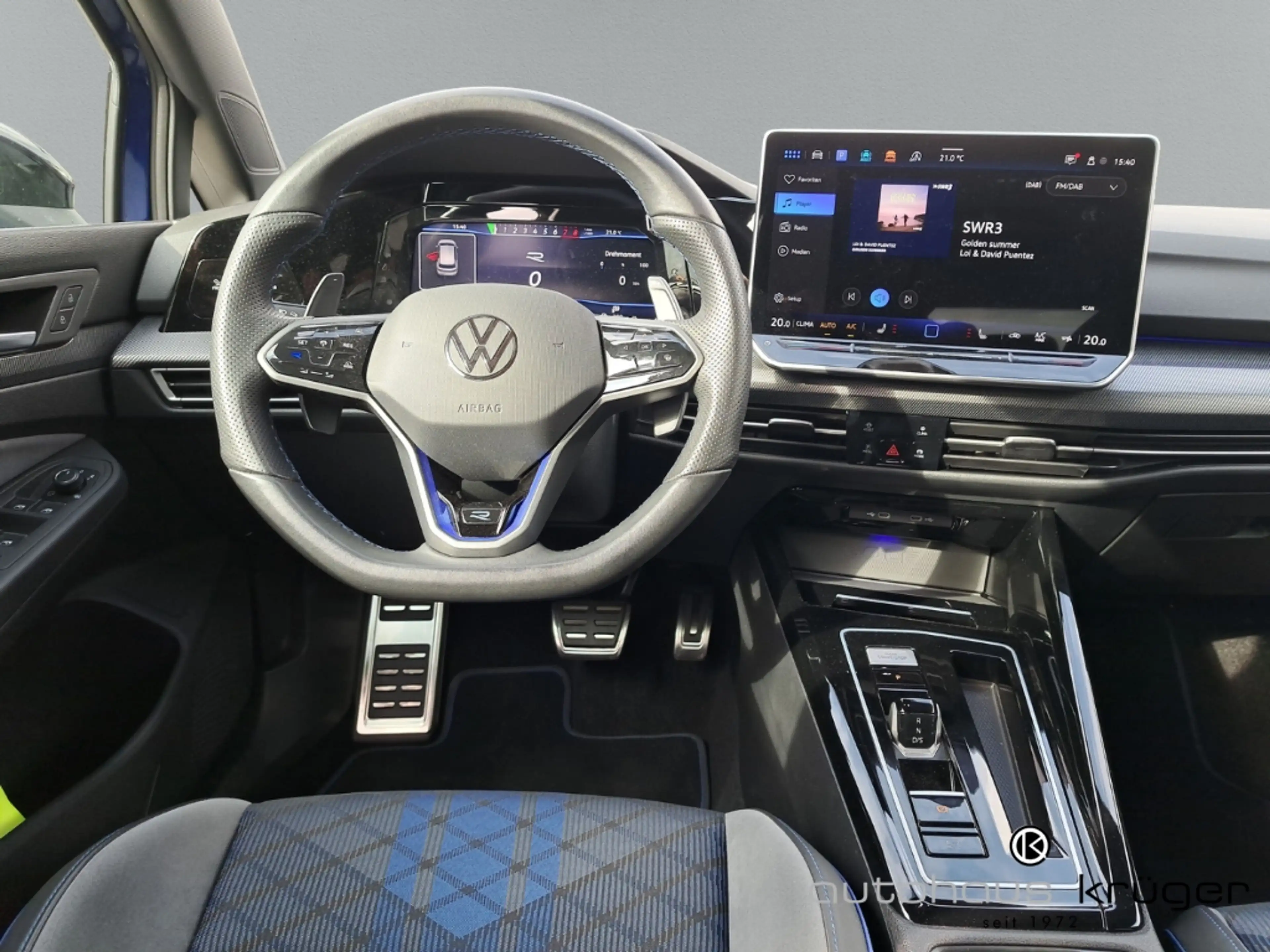 Volkswagen Golf R 8 2.0 TSI DSG Black Edition 4Motion HUD AD Navi Di — photo 13