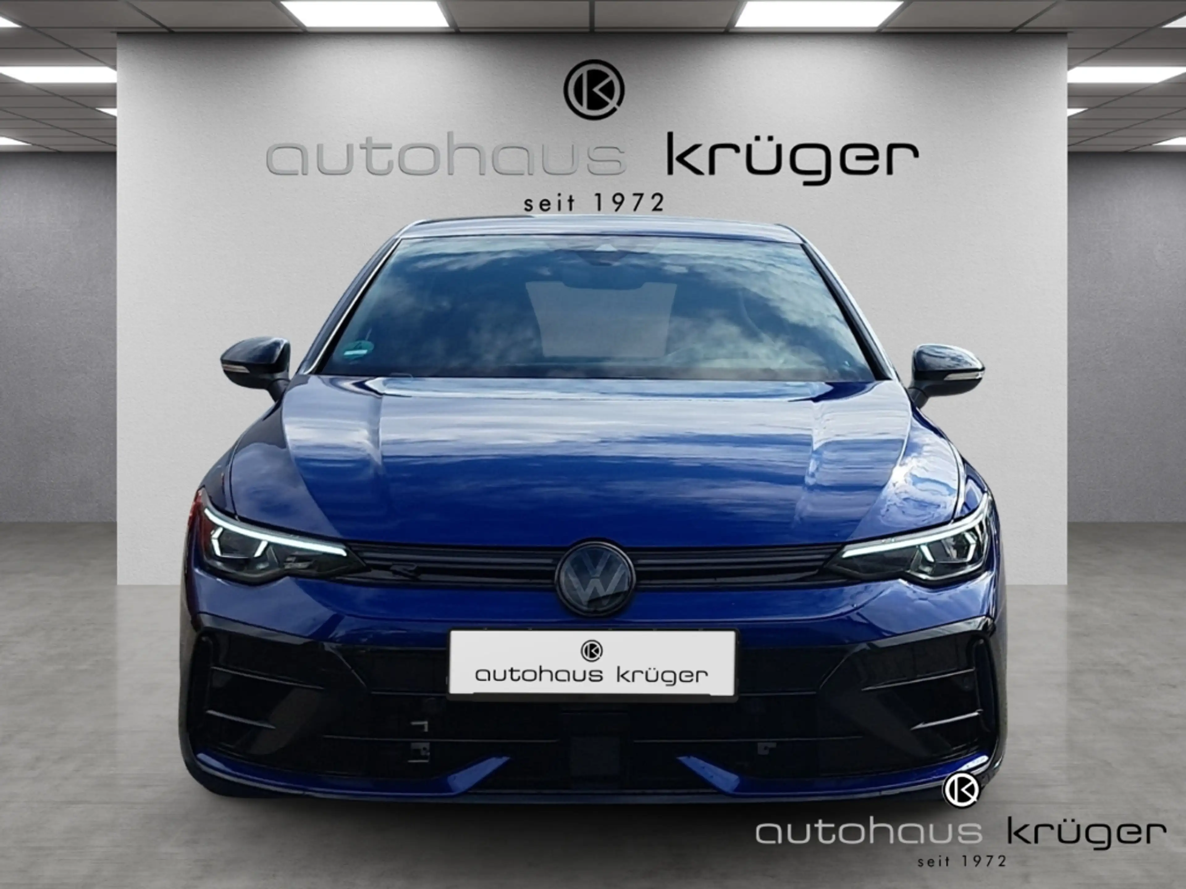 Volkswagen Golf R 8 2.0 TSI DSG Black Edition 4Motion HUD AD Navi Di — photo 3