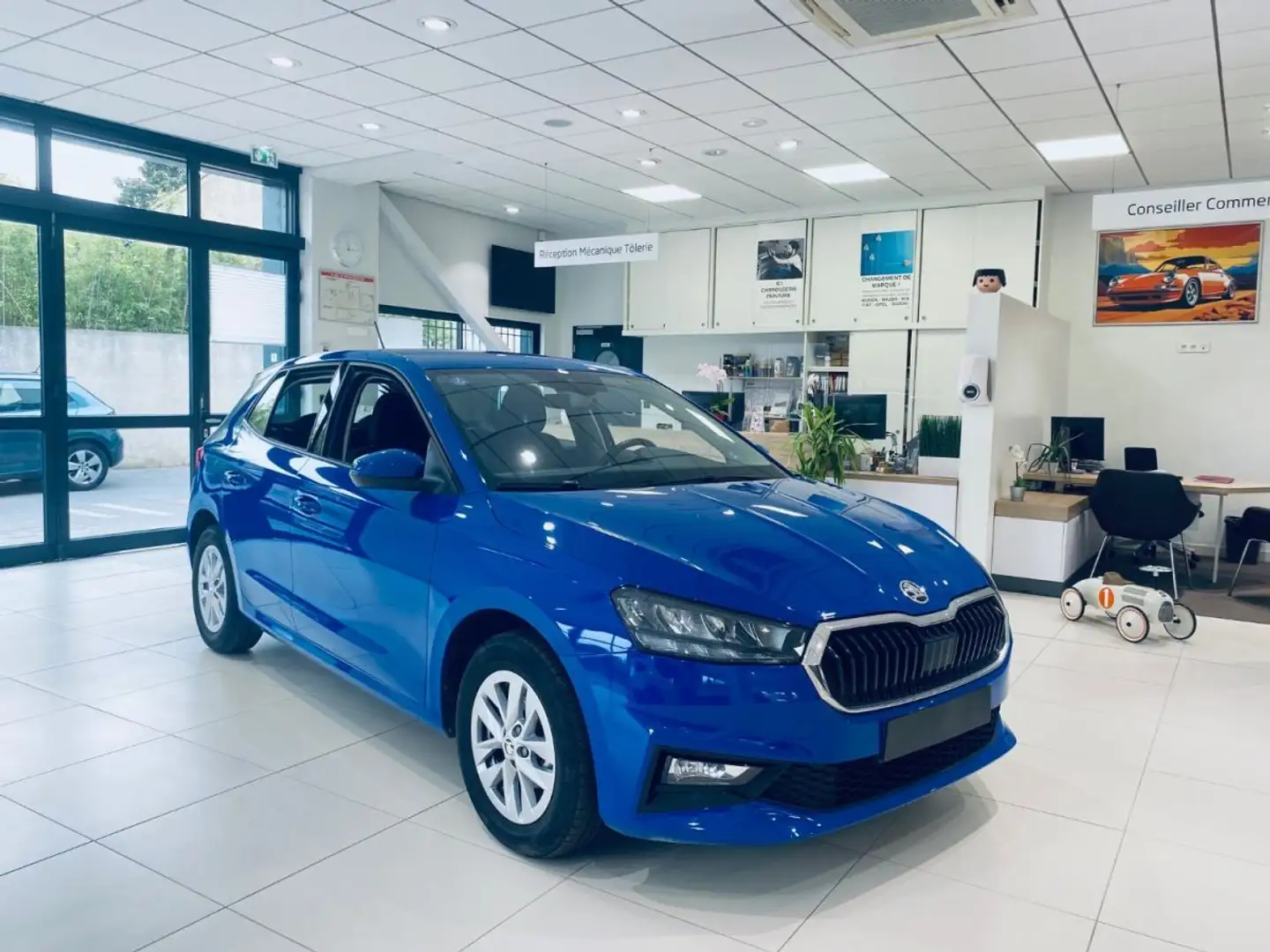 Skoda Fabia 1.0 TSI - 95 ch Bvm5 Ambition Bleu - 2