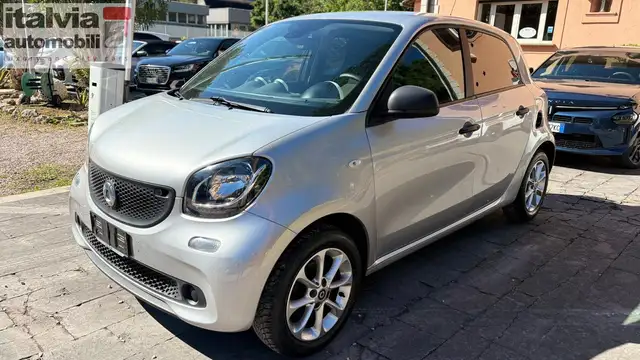 smart forFour 70 1.0 52kW youngster 12 MESI DI GARANZIA