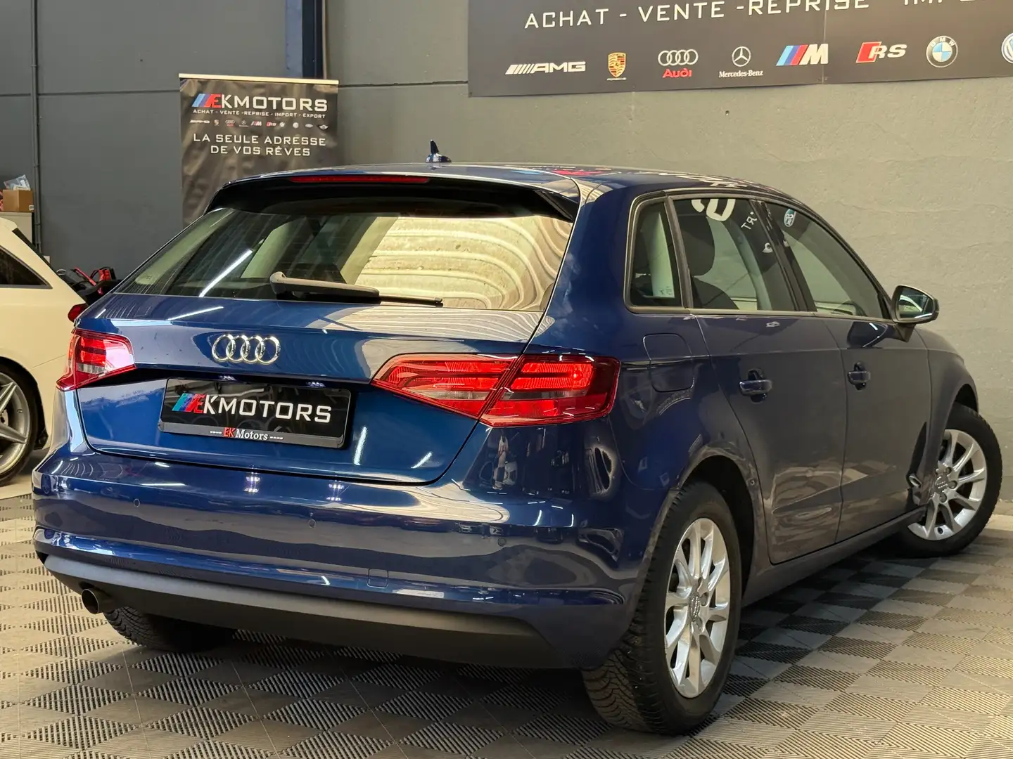 Audi A3 °AUTO°GPS°CLIM DIGITAL°J.ALU°PROPRE Blau - 2