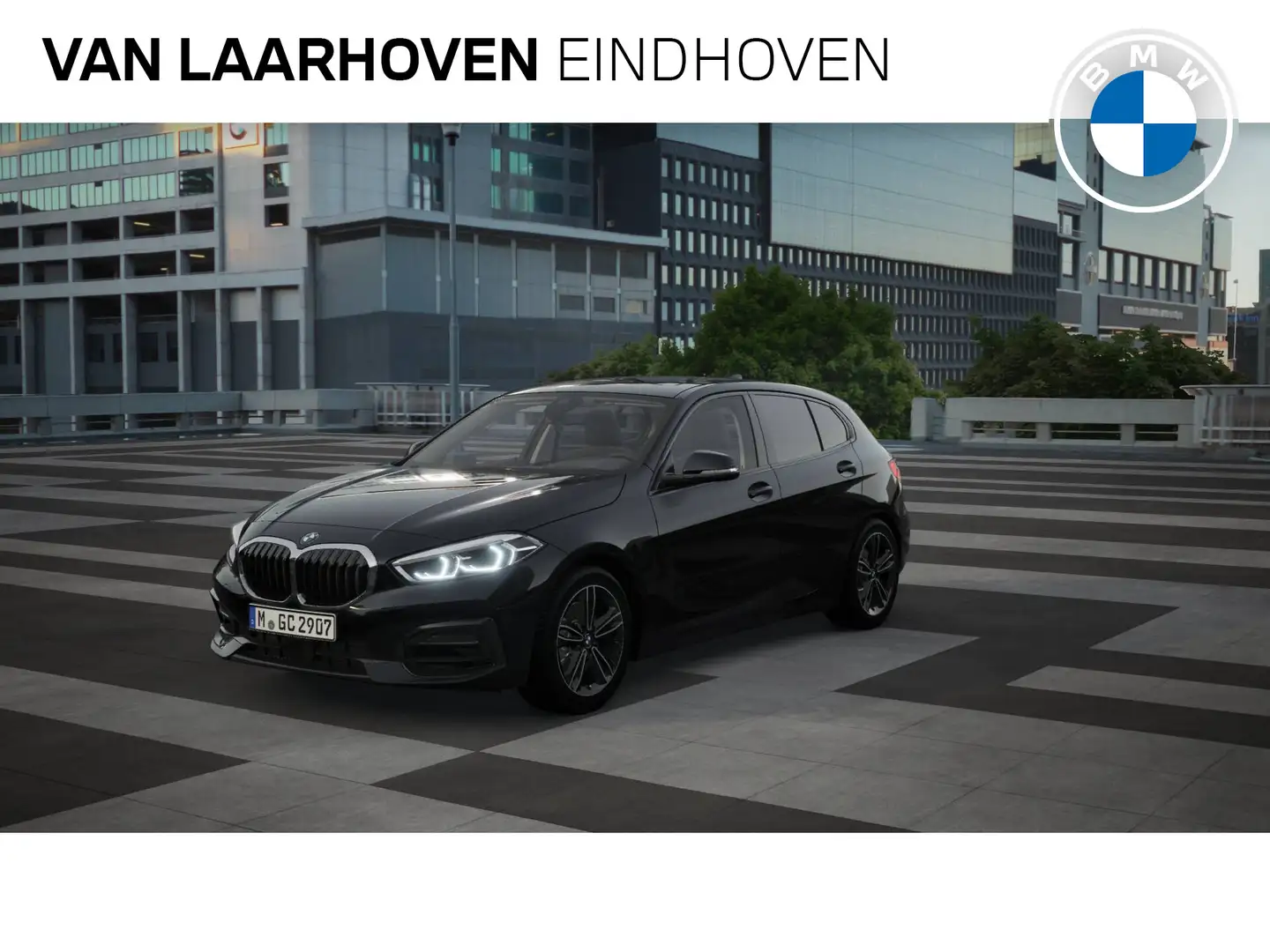 BMW 118 118i High Executive Sport Line Automaat / Panorama Zwart - 1