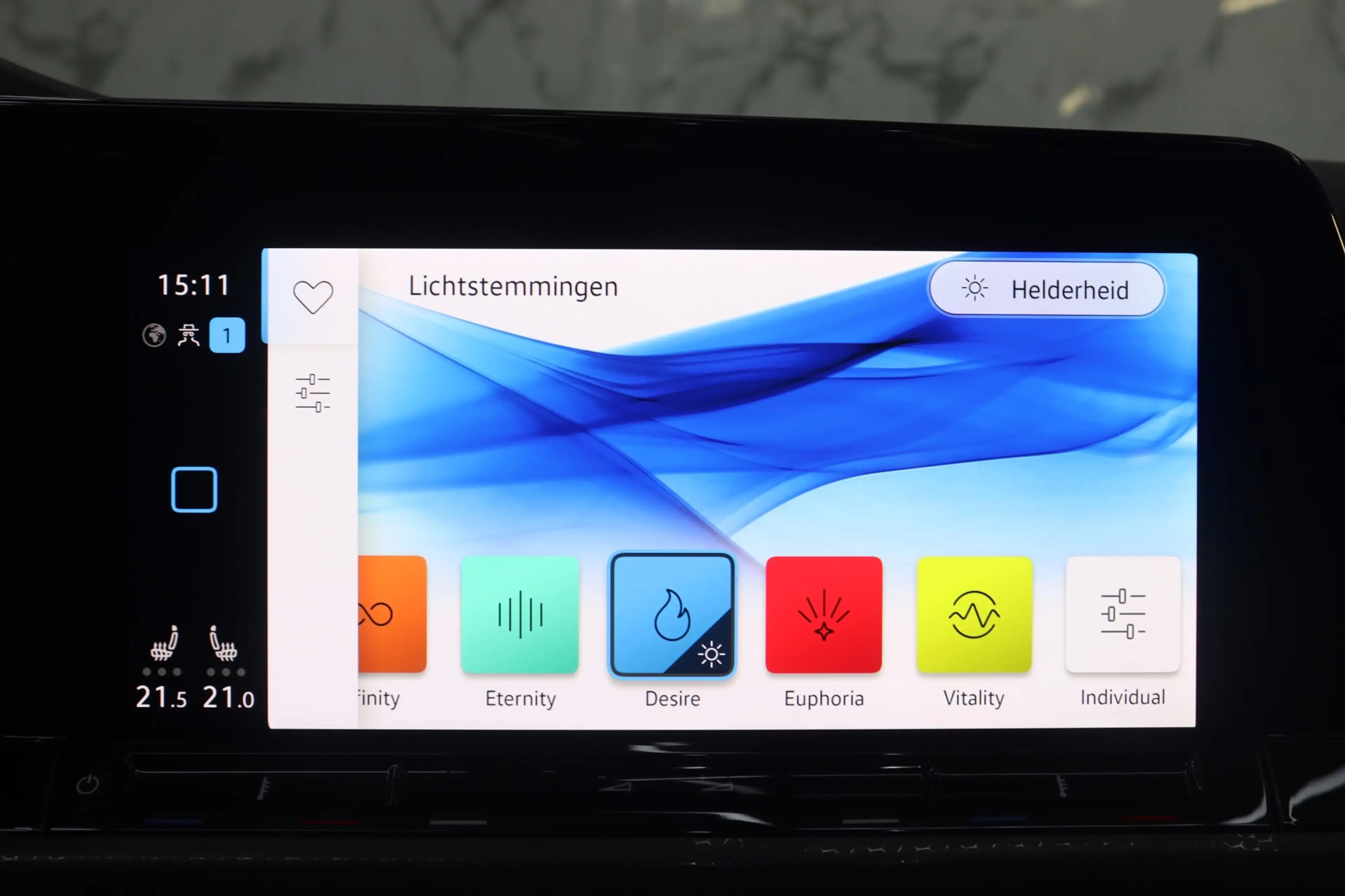 Volkswagen Golf GTE 1.4 eHybrid Pano HUD IQ Camera — photo 27