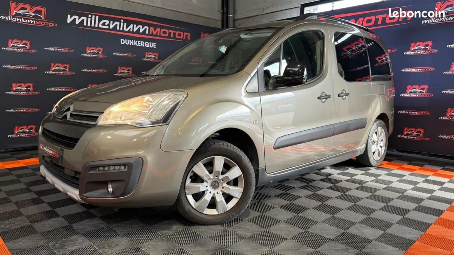 Citroen Berlingo xtr 1.6 BlueHDi 120 cv GARANTIE 12 MOIS Beige - 1