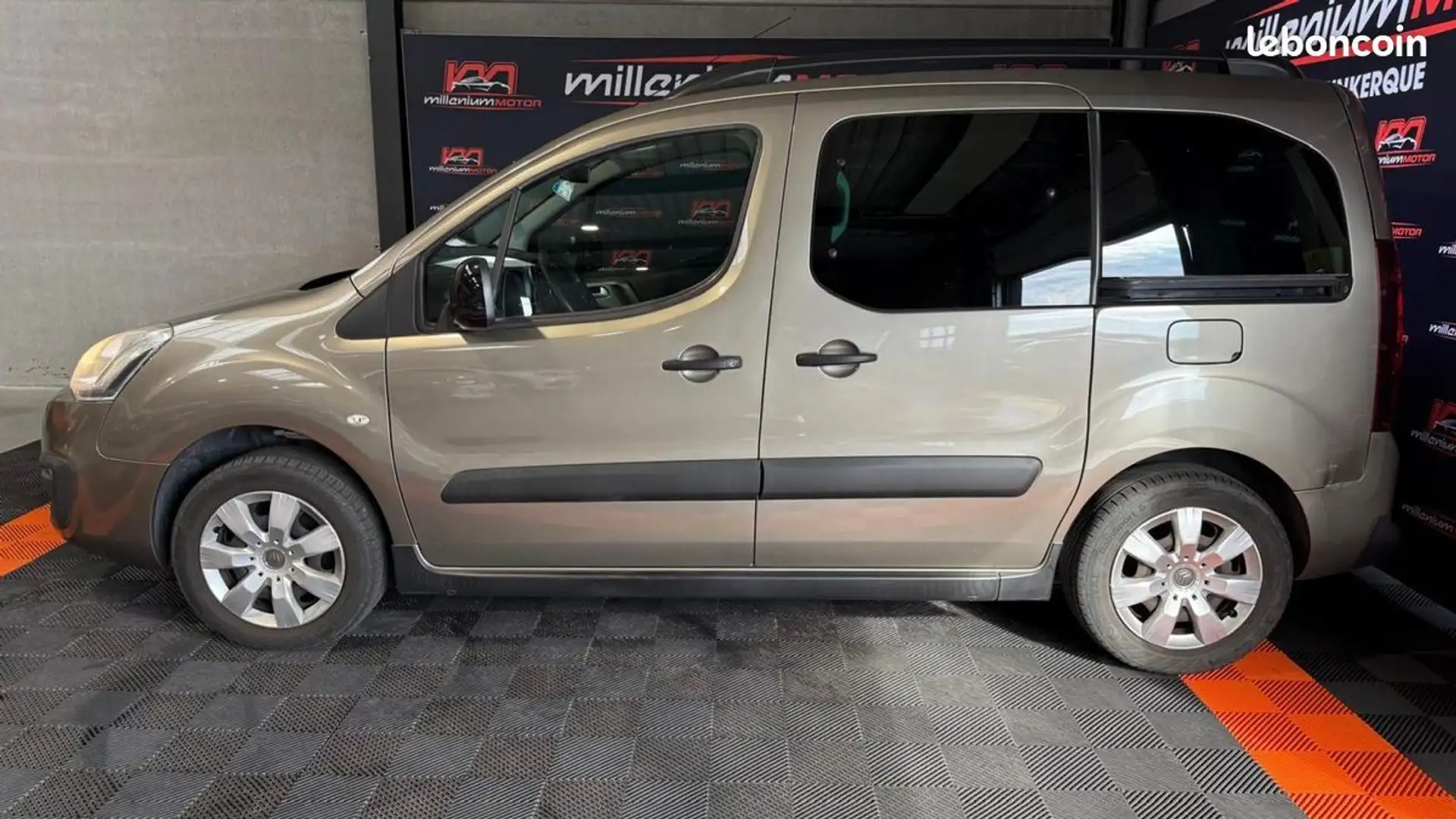 Citroen Berlingo xtr 1.6 BlueHDi 120 cv GARANTIE 12 MOIS Beige - 2