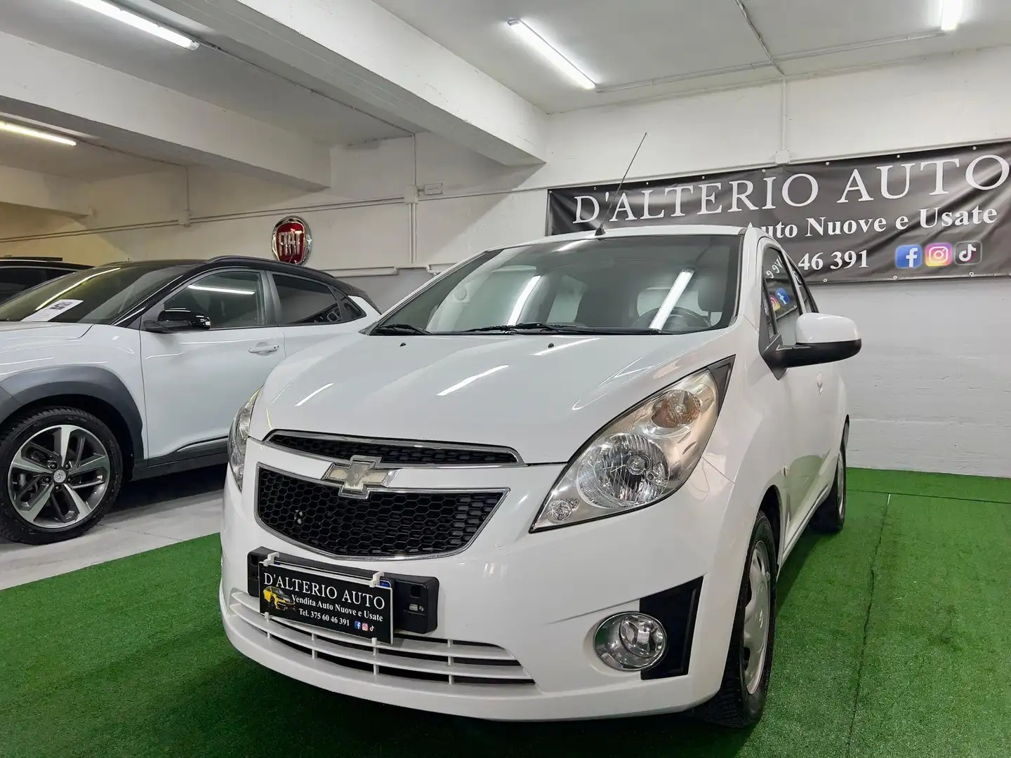 Chevrolet Spark Spark 1.0 Pink Lady SE Gpl Bianco - 1
