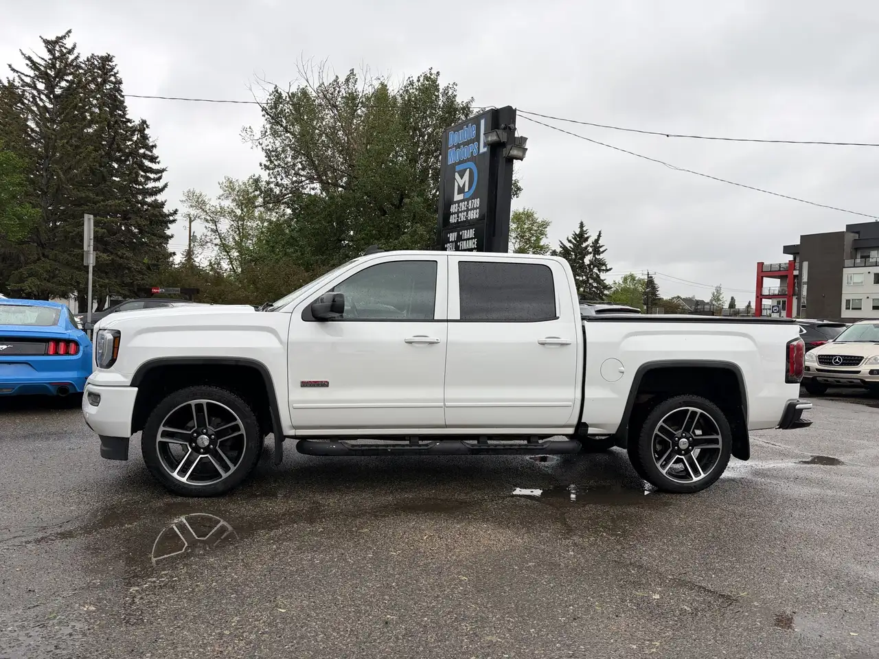 GMC Sierra 1500 fotografie GMC Sierra 1500