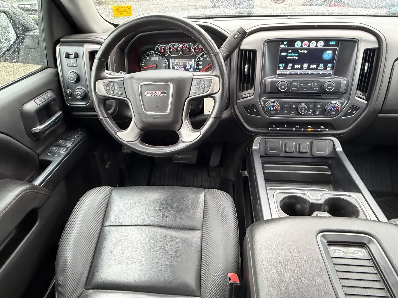 GMC Sierra 1500 fotografie GMC Sierra 1500