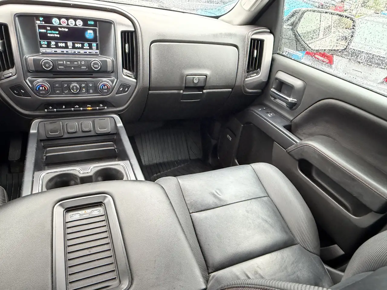 GMC Sierra 1500 fotografie GMC Sierra 1500