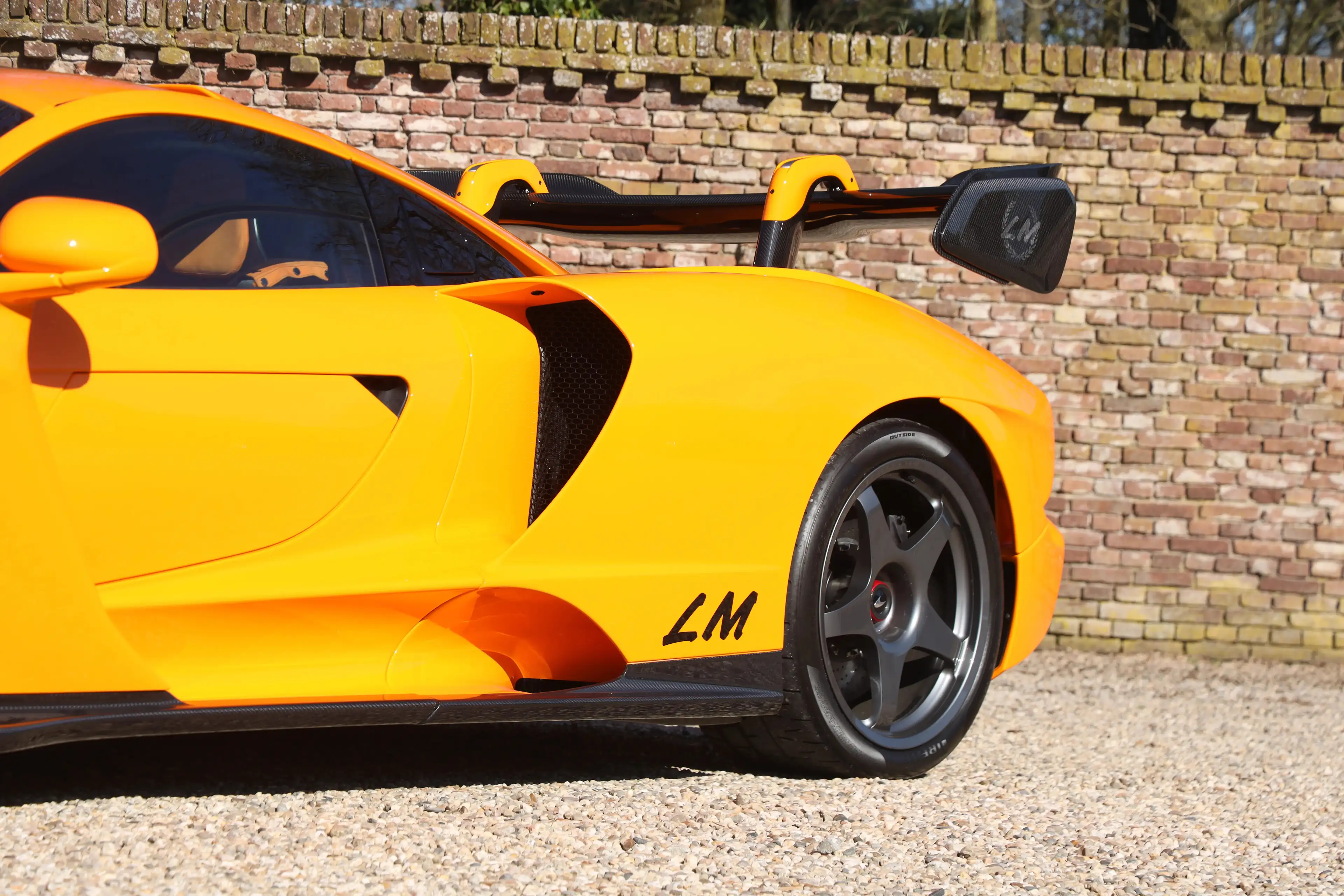 McLaren Senna LM "Papaya Orange with 727 kms" The tribute to a l — photo 14