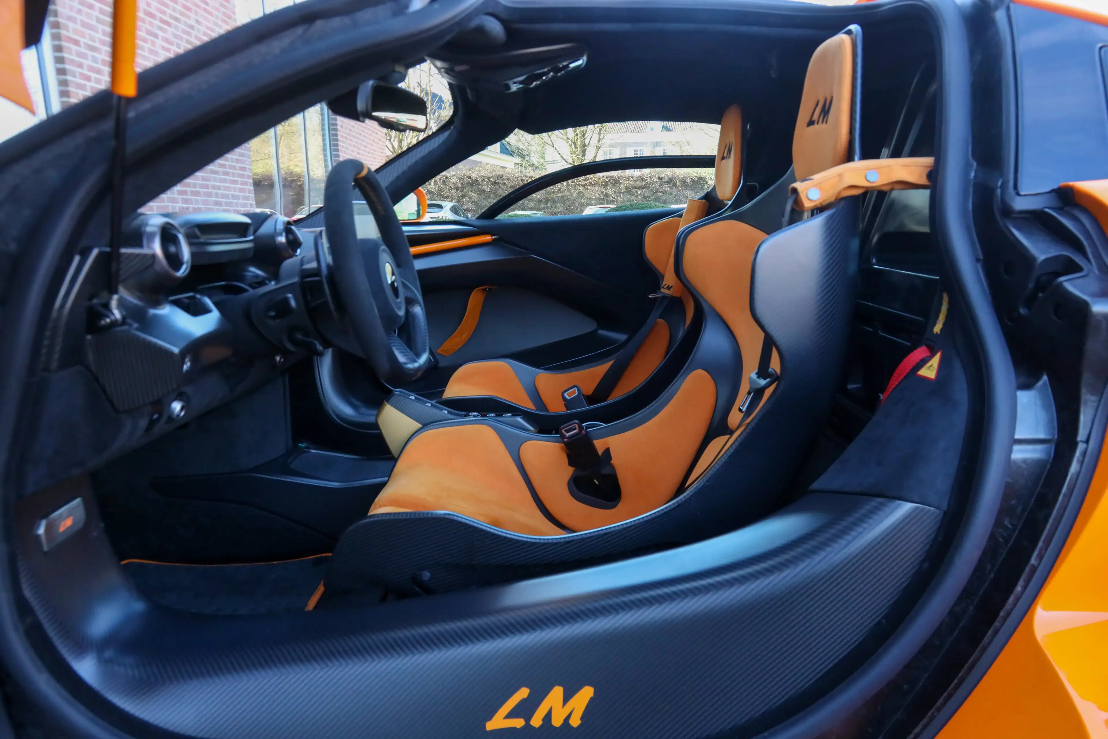McLaren Senna LM "Papaya Orange with 727 kms" The tribute to a l — photo 13