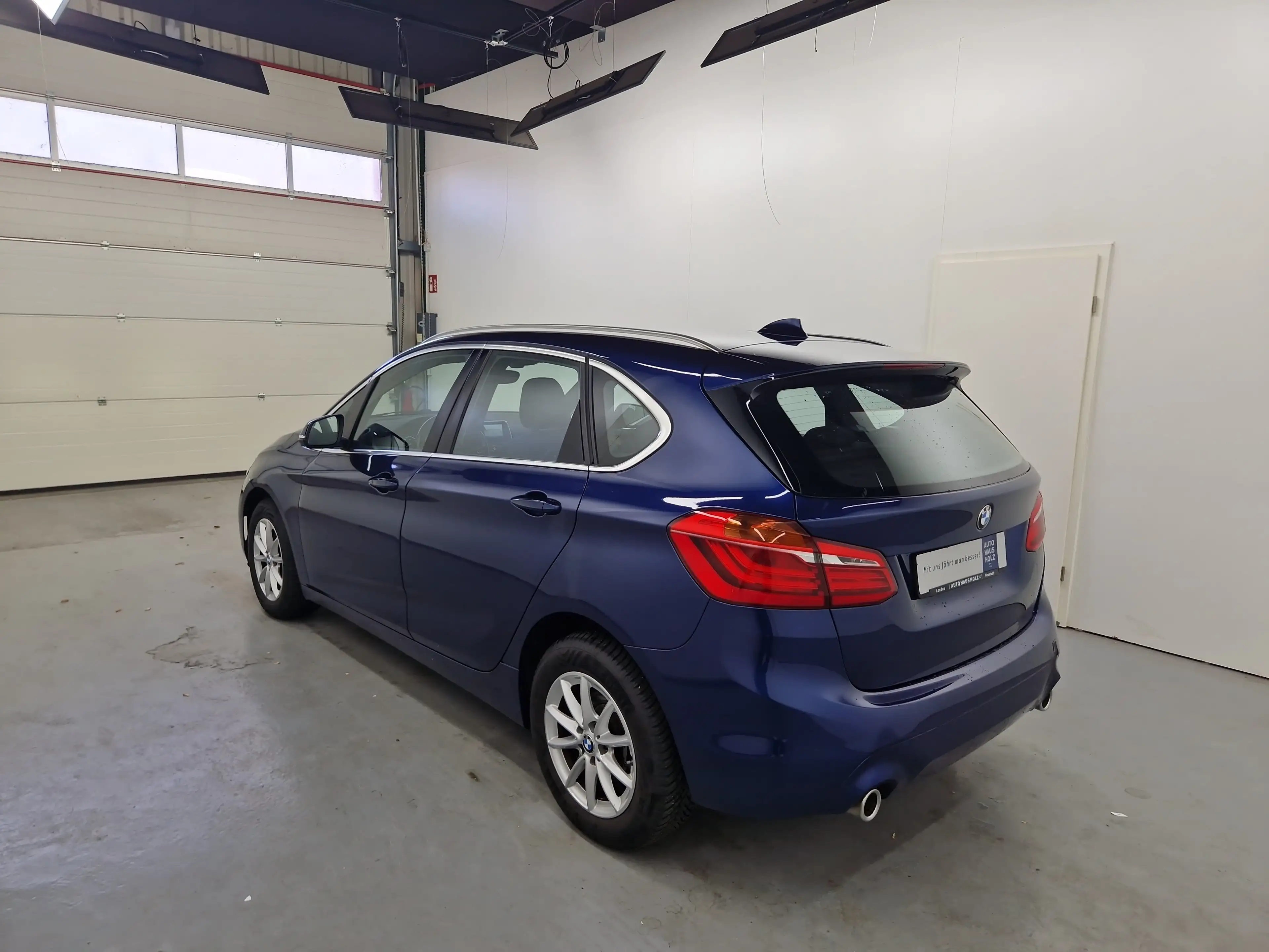 BMW 220 i Active Tourer Advantage Kamera — photo 2
