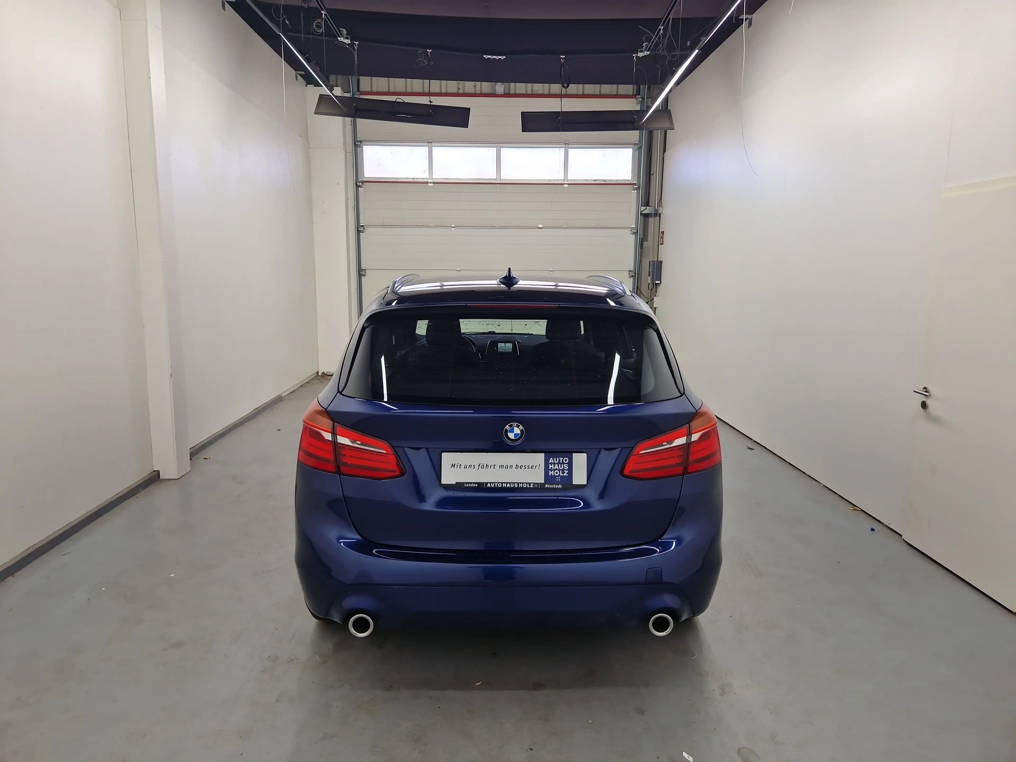 BMW 220 i Active Tourer Advantage Kamera — photo 3