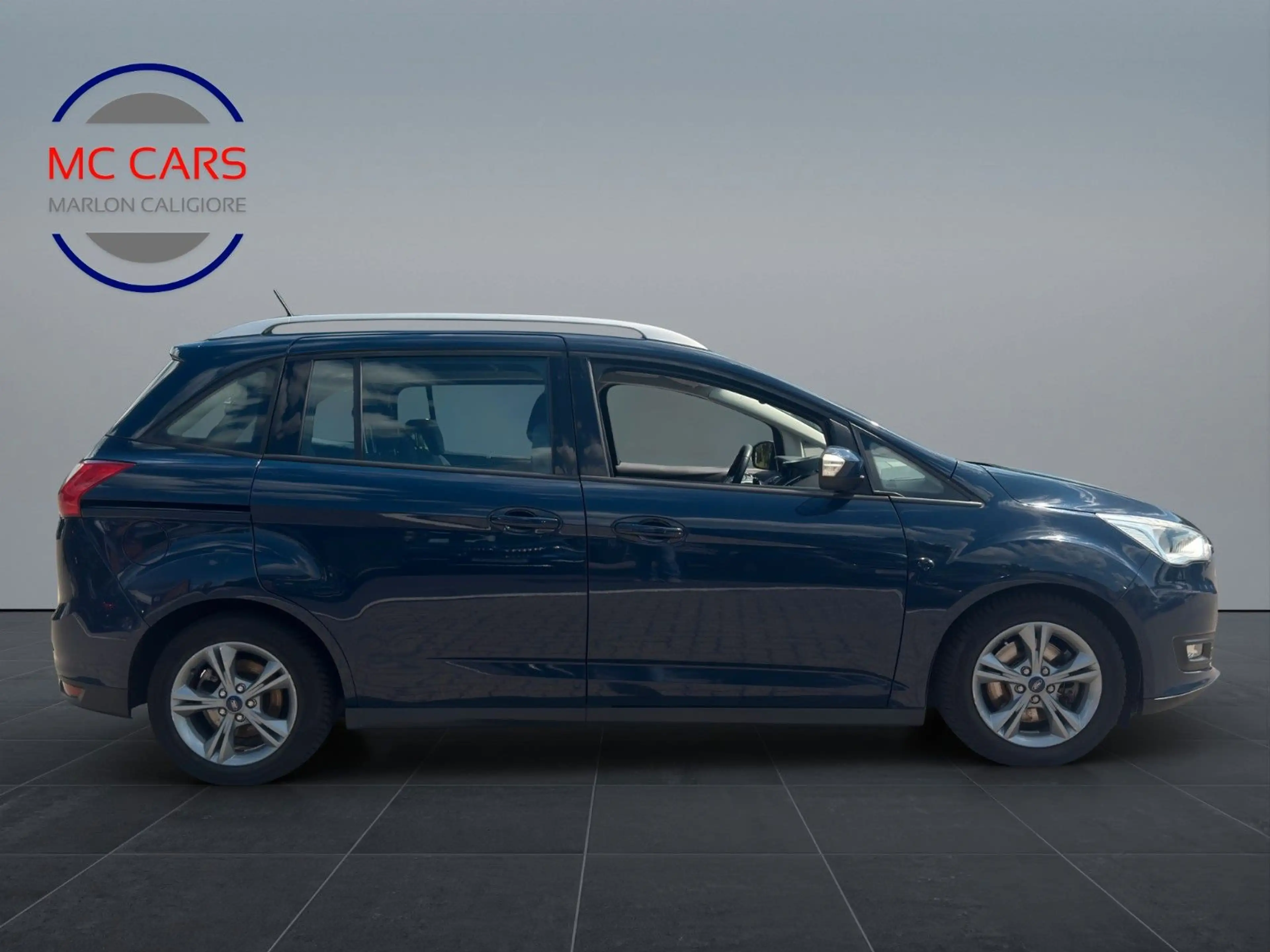 Ford Grand C-Max /7sitzer — photo 9