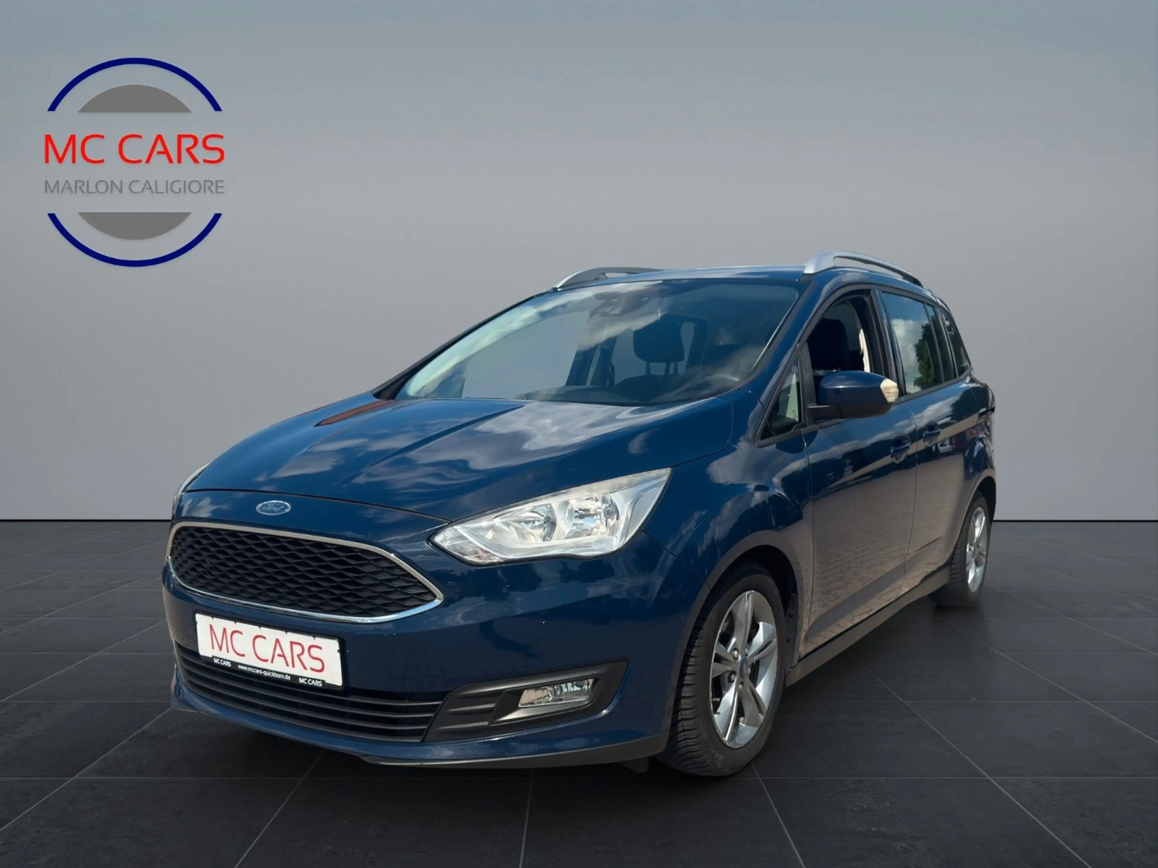 Ford Grand C-Max /7sitzer — photo 3