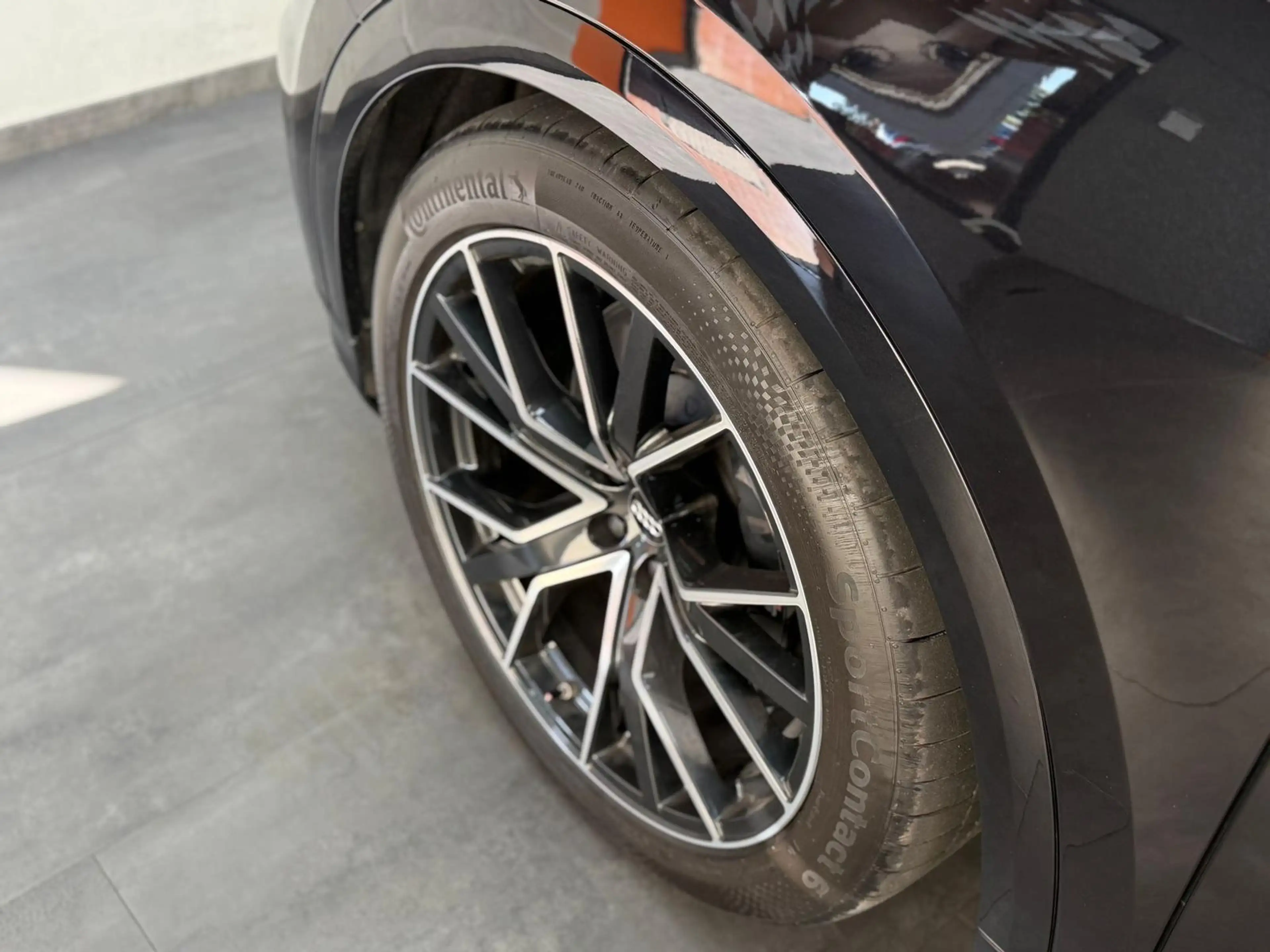 Audi SQ8 4.0 V8 TDI quattro|ARL|PANO|B&O|CARBON — photo 9