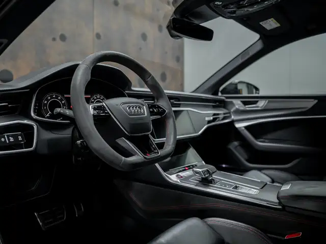 Audi RS6 view 17