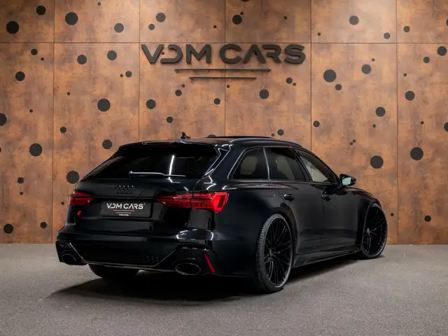 Audi RS6 view 5