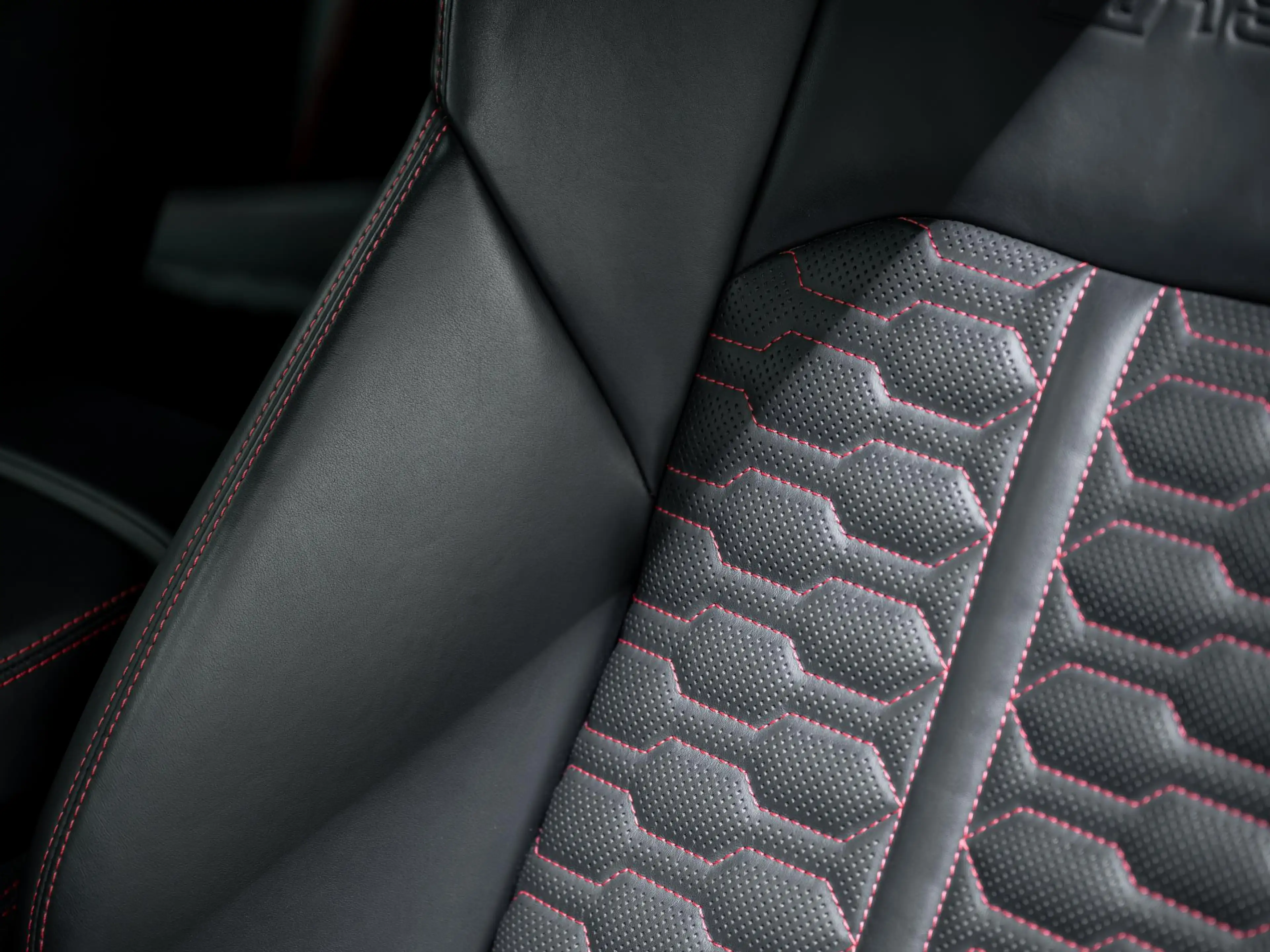 Audi RS6 A6 Avant TFSI quattro | Keramisch | Dynamic plus | — photo 29