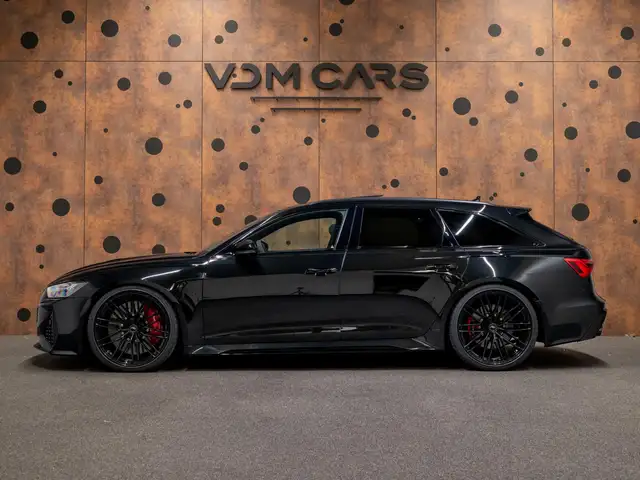 Audi RS6 view 2