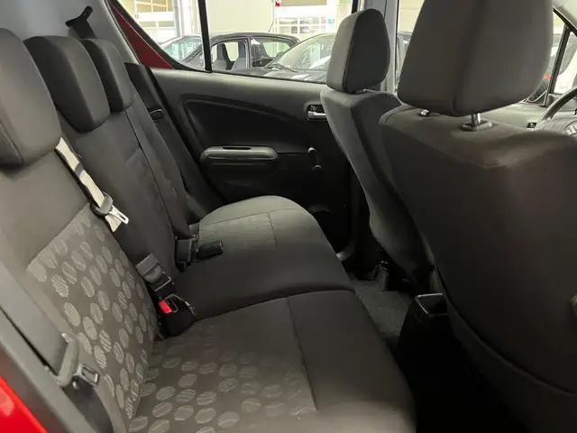 Suzuki Splash view 24
