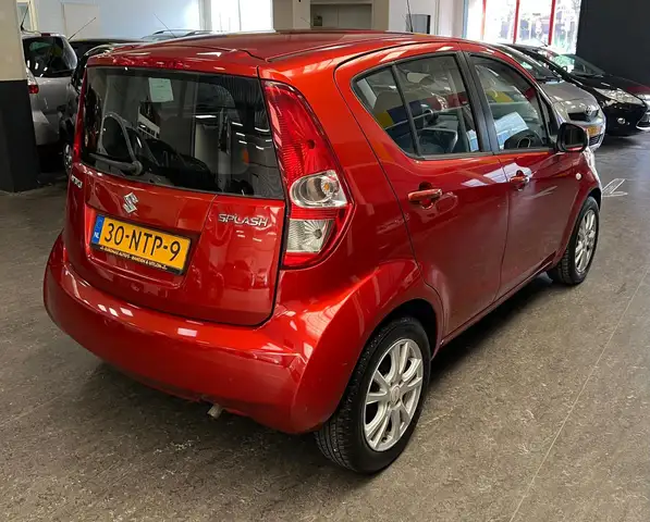 Suzuki Splash view 12