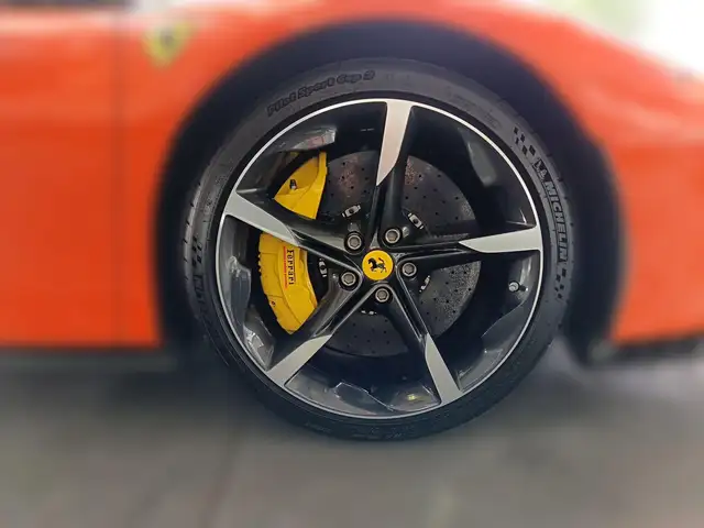 Ferrari SF90 Stradale 7,9kWh F1-DCT Ansicht 6