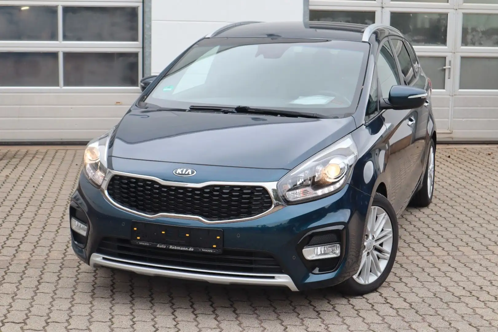 Kia Carens Spirit Blau - 2