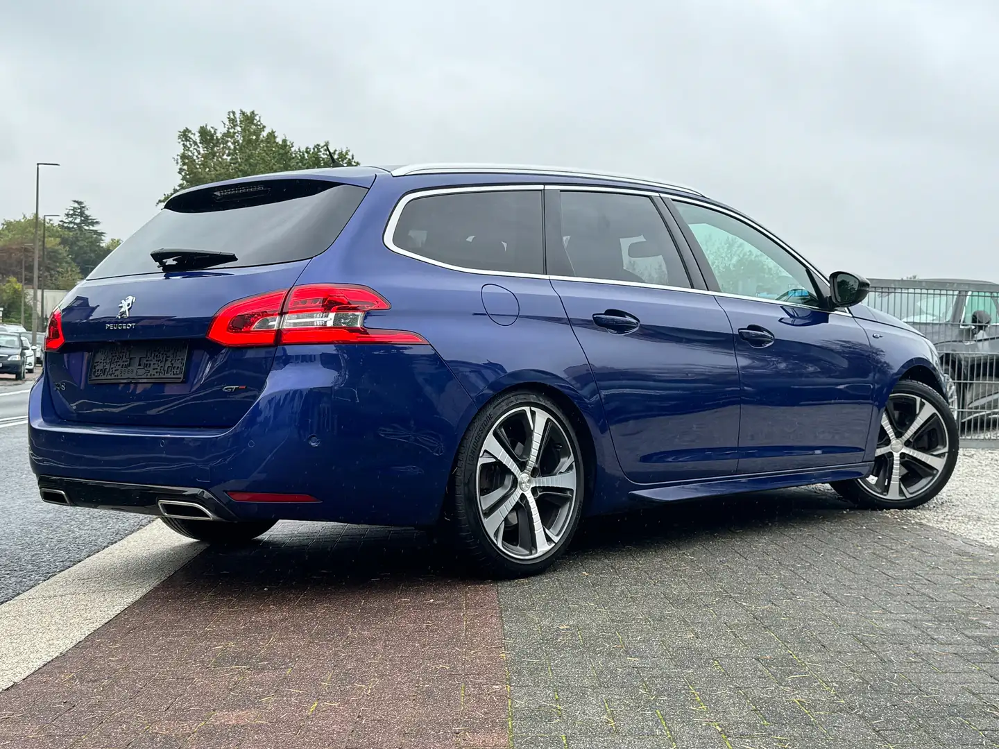 Peugeot 308 GT line Panorama Navi LED Unfallfrei Top Zustand Blau - 2