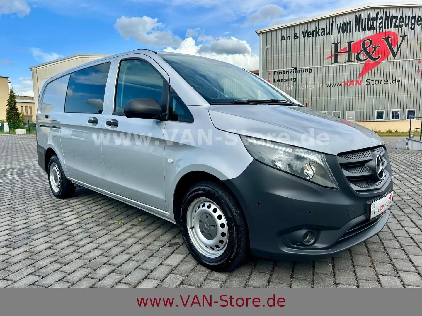 Mercedes-Benz VITO 114 MIXTO LANG 6SITZE/KLIMA/STHZG/TEMP/ AHK Argento - 2