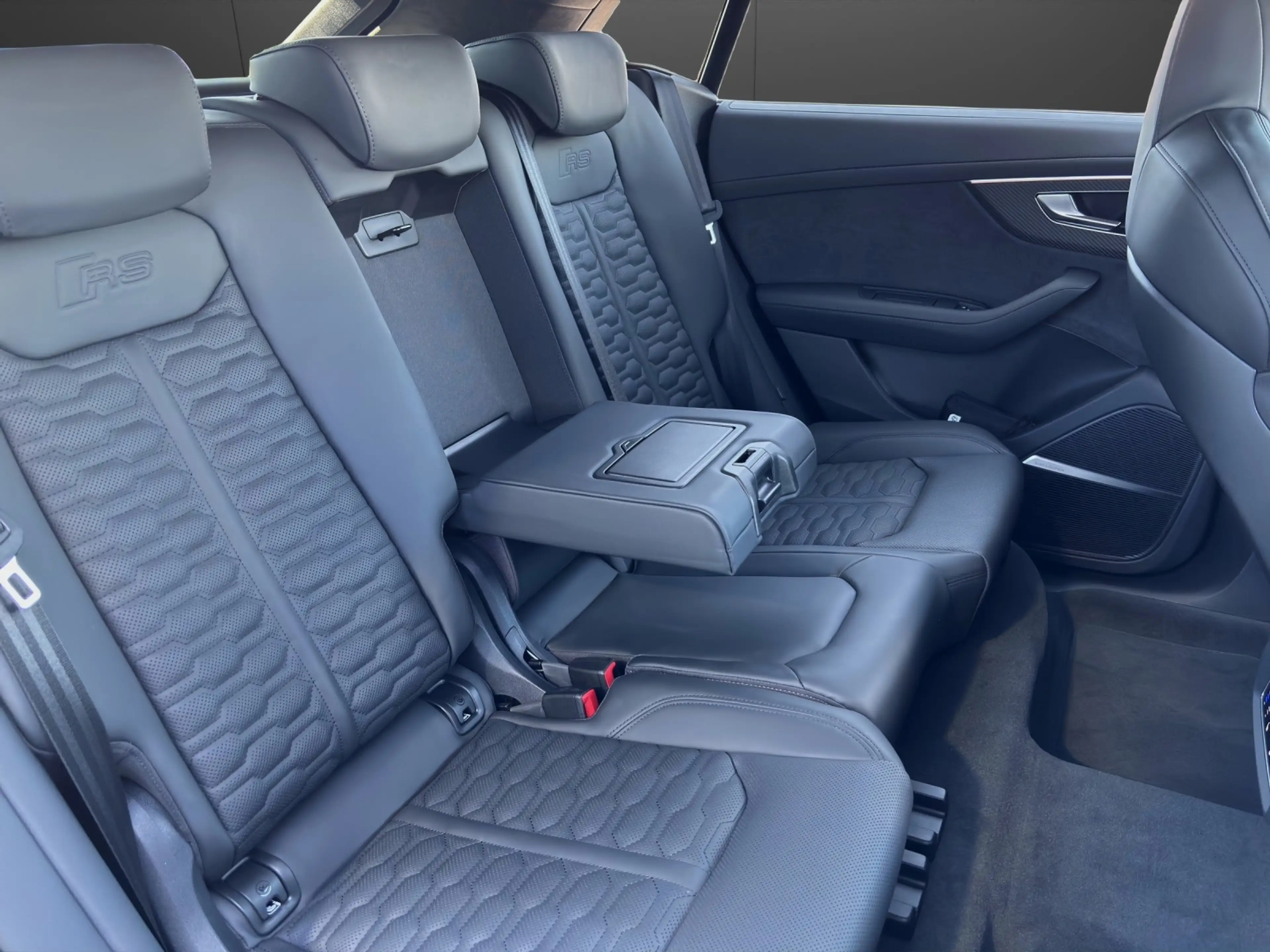 Audi RS Q8 *Vollausstattung* *Sonderleasing* — photo 13