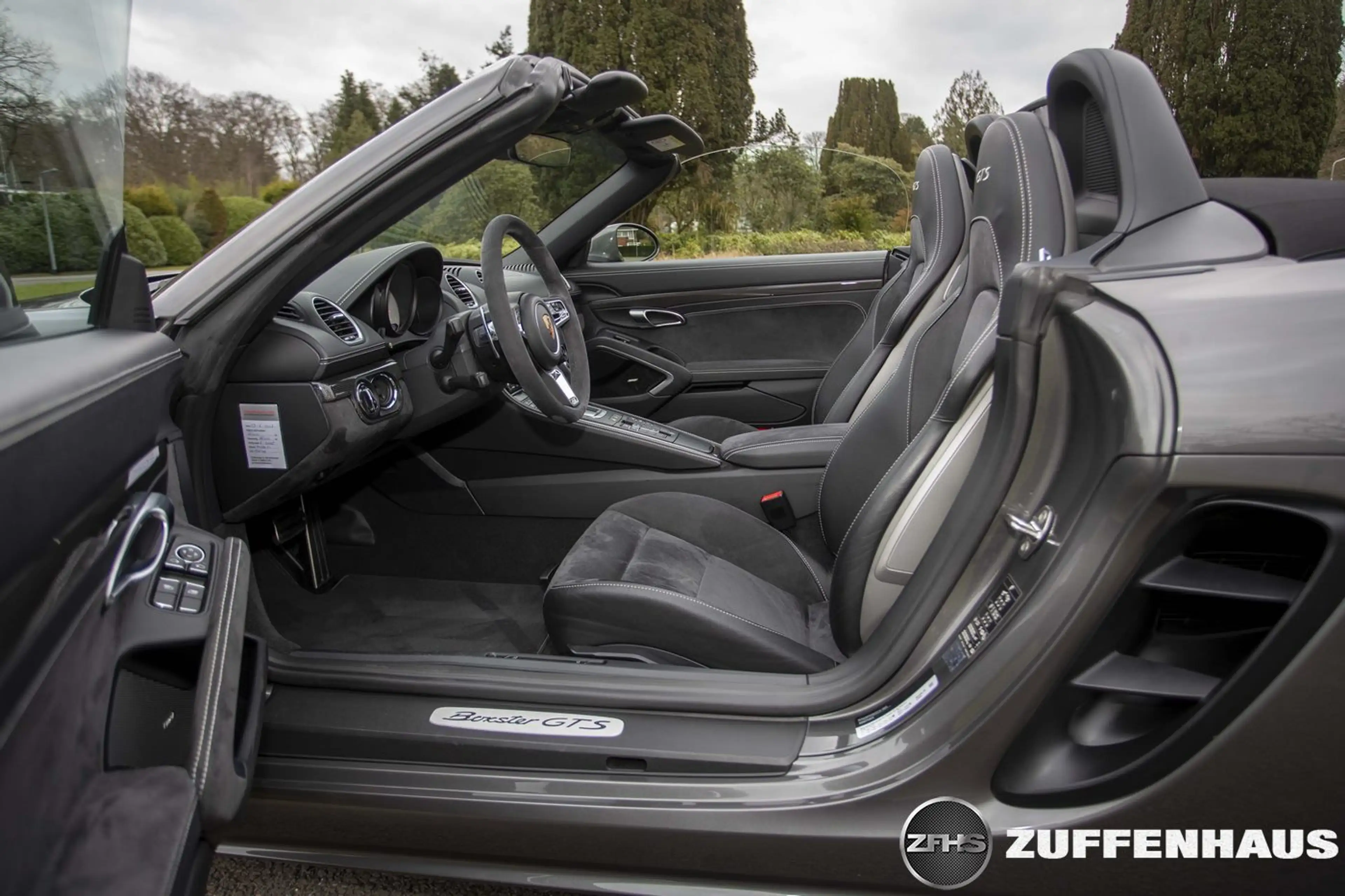 Porsche 718 Boxster GTS 2.5 LED GTS int — photo 14