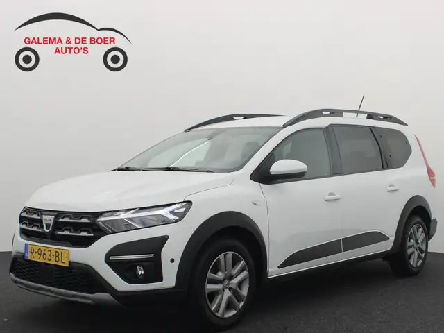 2022 Dacia Jogger in White for sale
