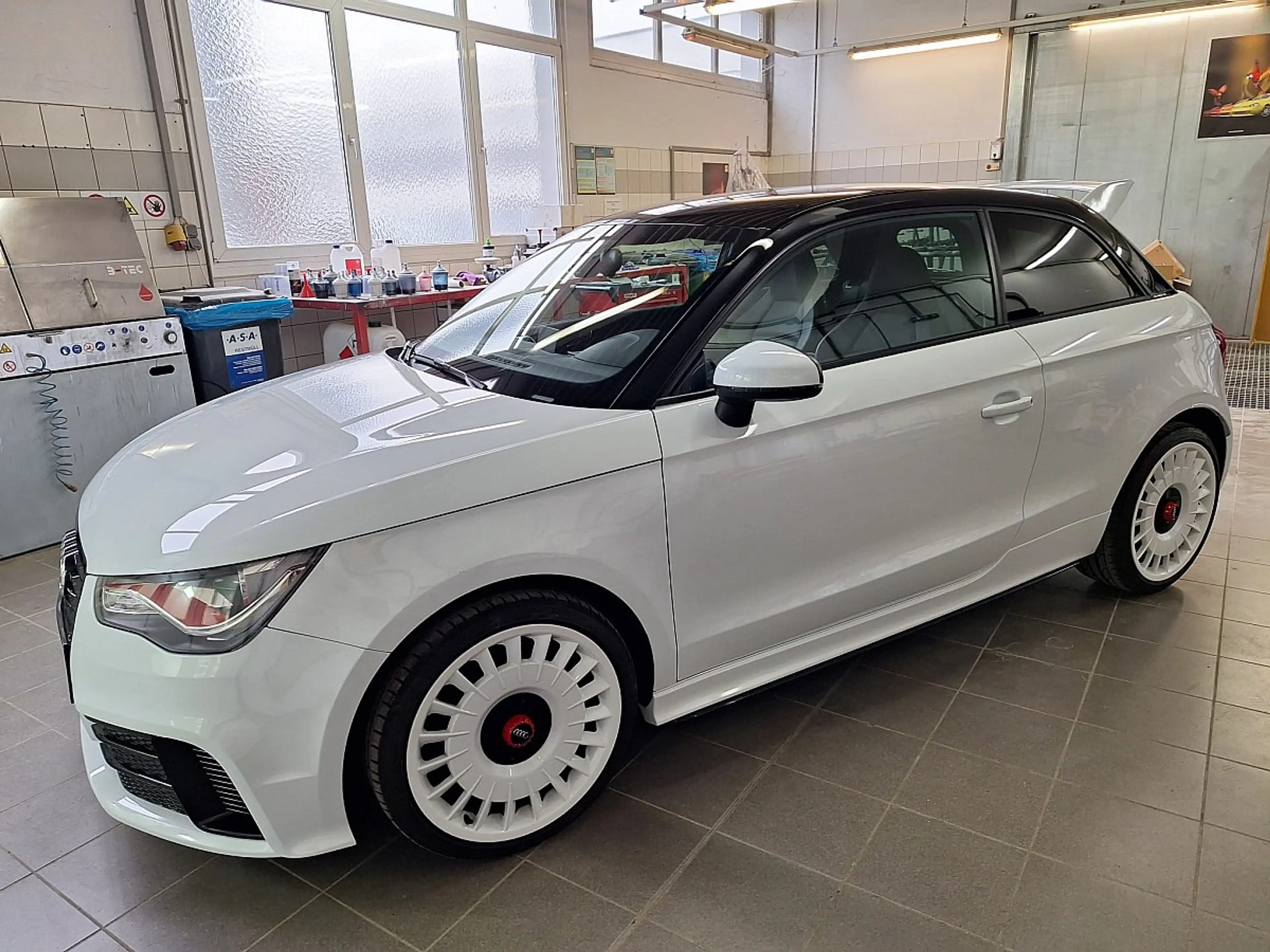 Audi S1 SB 2,0 TFSI quattro Limitiert nur 333 Stück — photo 4