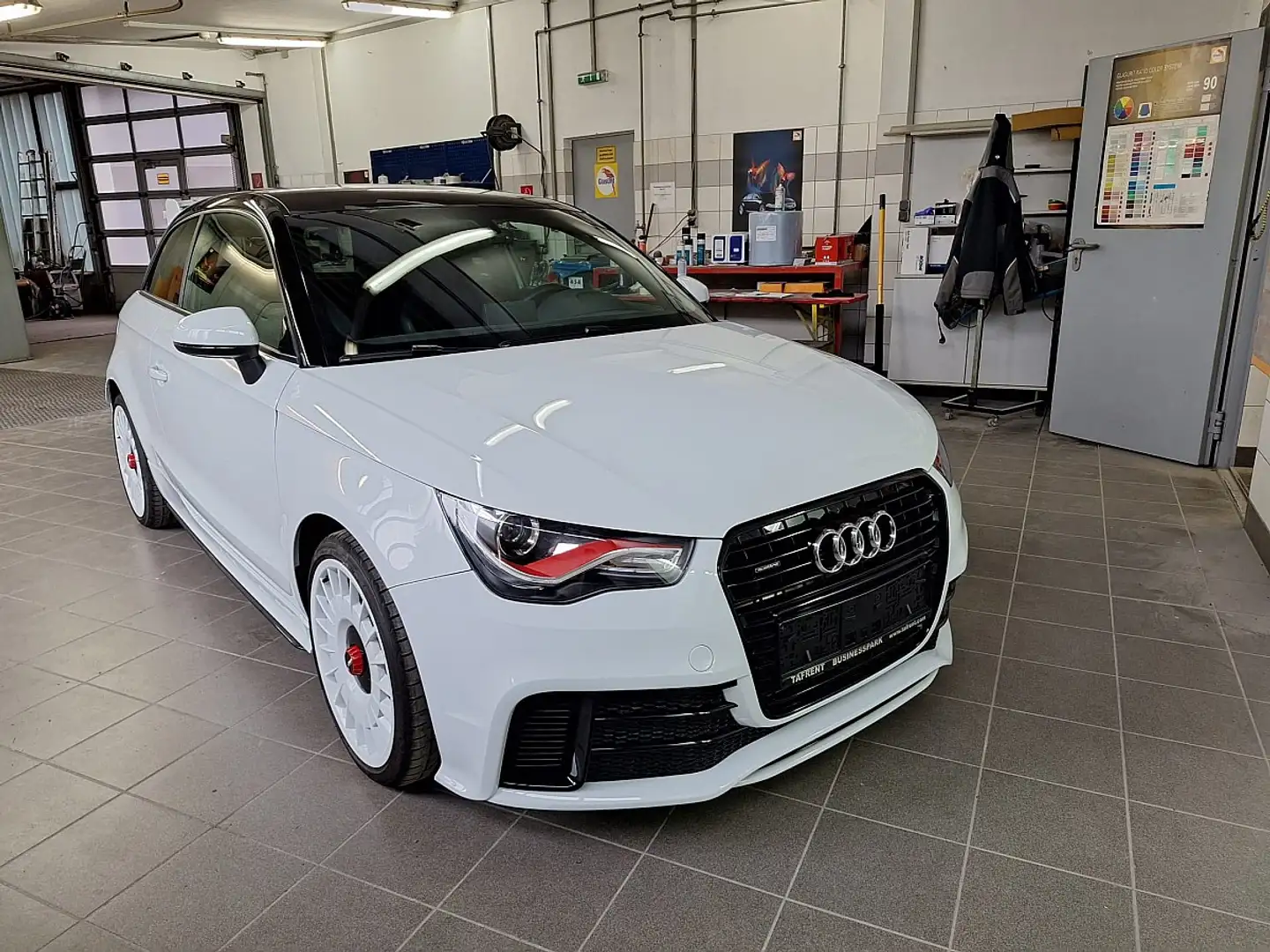 Audi S1 SB 2,0 TFSI quattro Limitiert nur 333 Stück Rot - 2