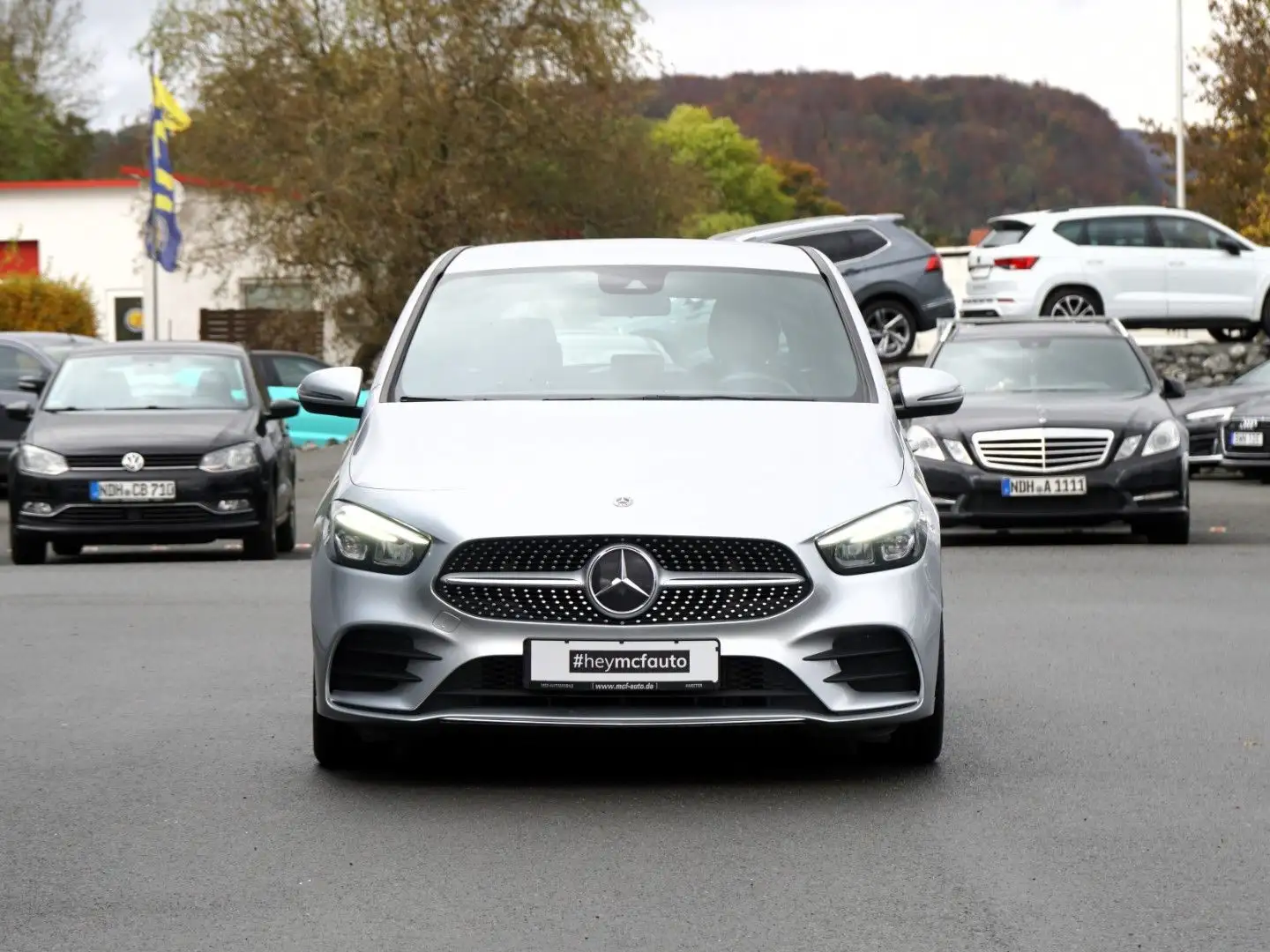 Mercedes-Benz B 180 d AMG-Line *MBUX*LED*Kamera*18Zoll* Argintiu - 2
