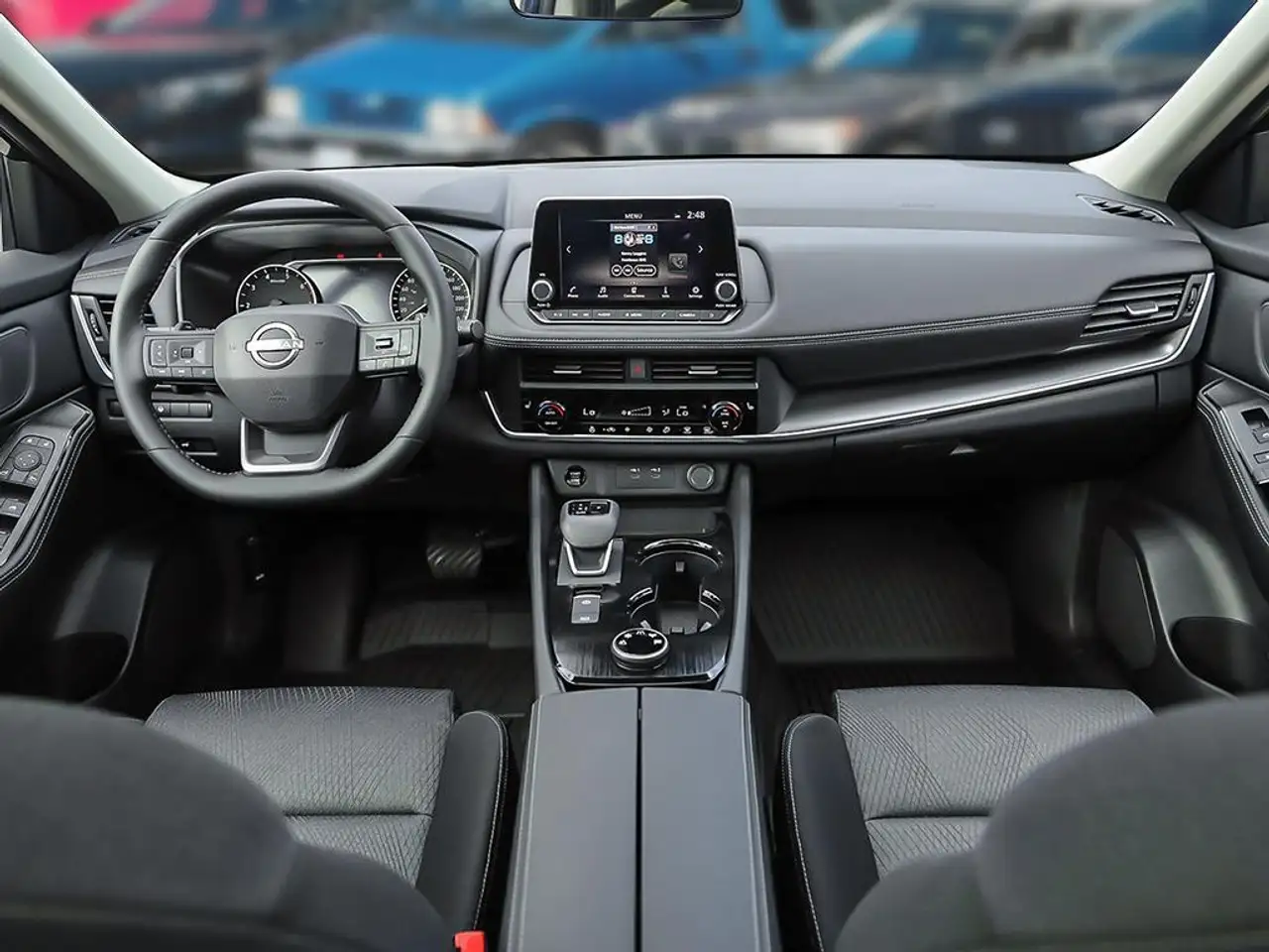 Nissan Rogue снимка Nissan Rogue